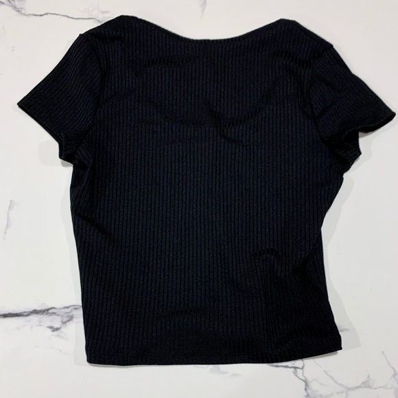 😻2FOR50😻NURSING FRIENDLY Victoria's sport crop top - Picture 4 of 7